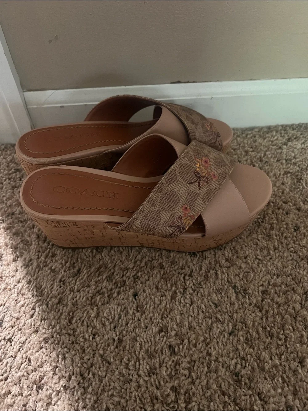 COACH Cross Band Wedge Sandals tan pale blush in leather signature Size 6B